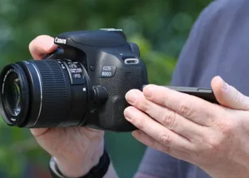 Canon 800D: Dünyanın En Hızlı Netleyen Fotoğraf Makinesi