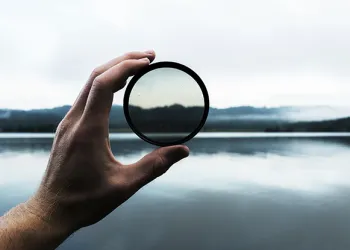 Polarize Filtre Etkisi Nasıl Yaratılır?