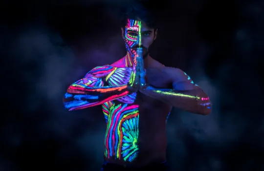 Uv Isikta Portre Atolyesi