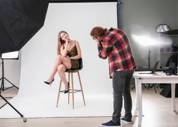 Profesyonel Moda Fotoğrafı Çekimleri Nasıl Yapılır?