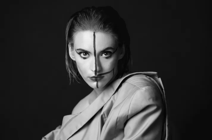 Shutterstock 1667789473