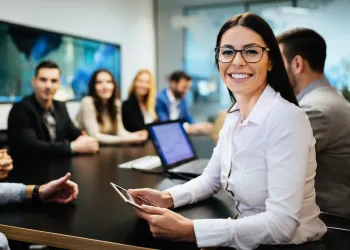 Kişisel Gelişim Kursları – İş Hayatında Başarının Anahtarı!