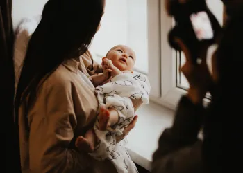 Doğum Sonrası Fotoğrafları Ne Zaman Çekilir?