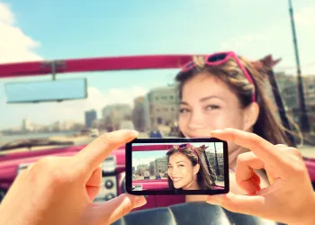 Akıllı Telefonlarla Profesyonel Ürün Fotoğrafı Çekmek İçin Nelere İhtiyacınız Var?