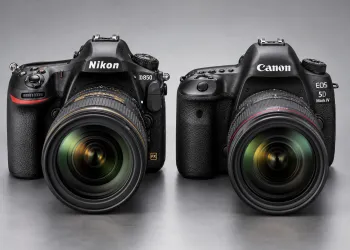 Nikon D850 ve Canon 5D Mark 4 Karşılaştırması